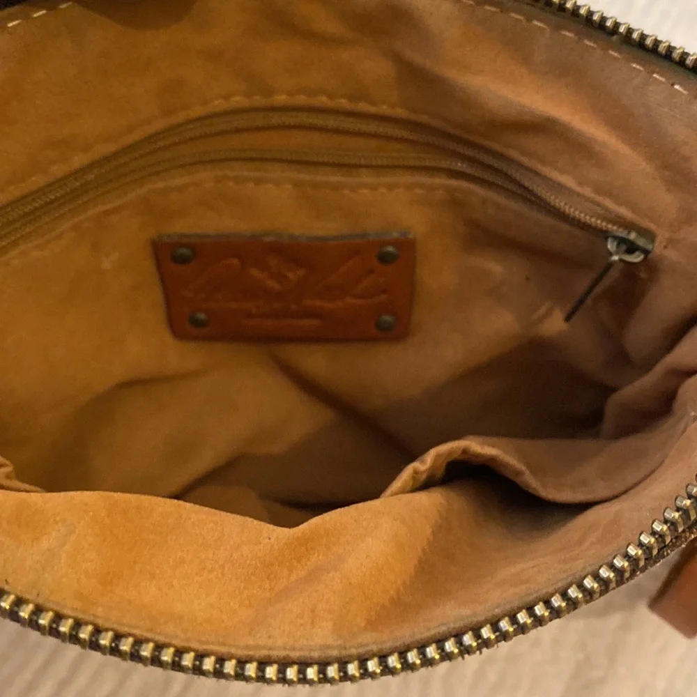 Patricia Nash Leather Floral Leather Wristlet